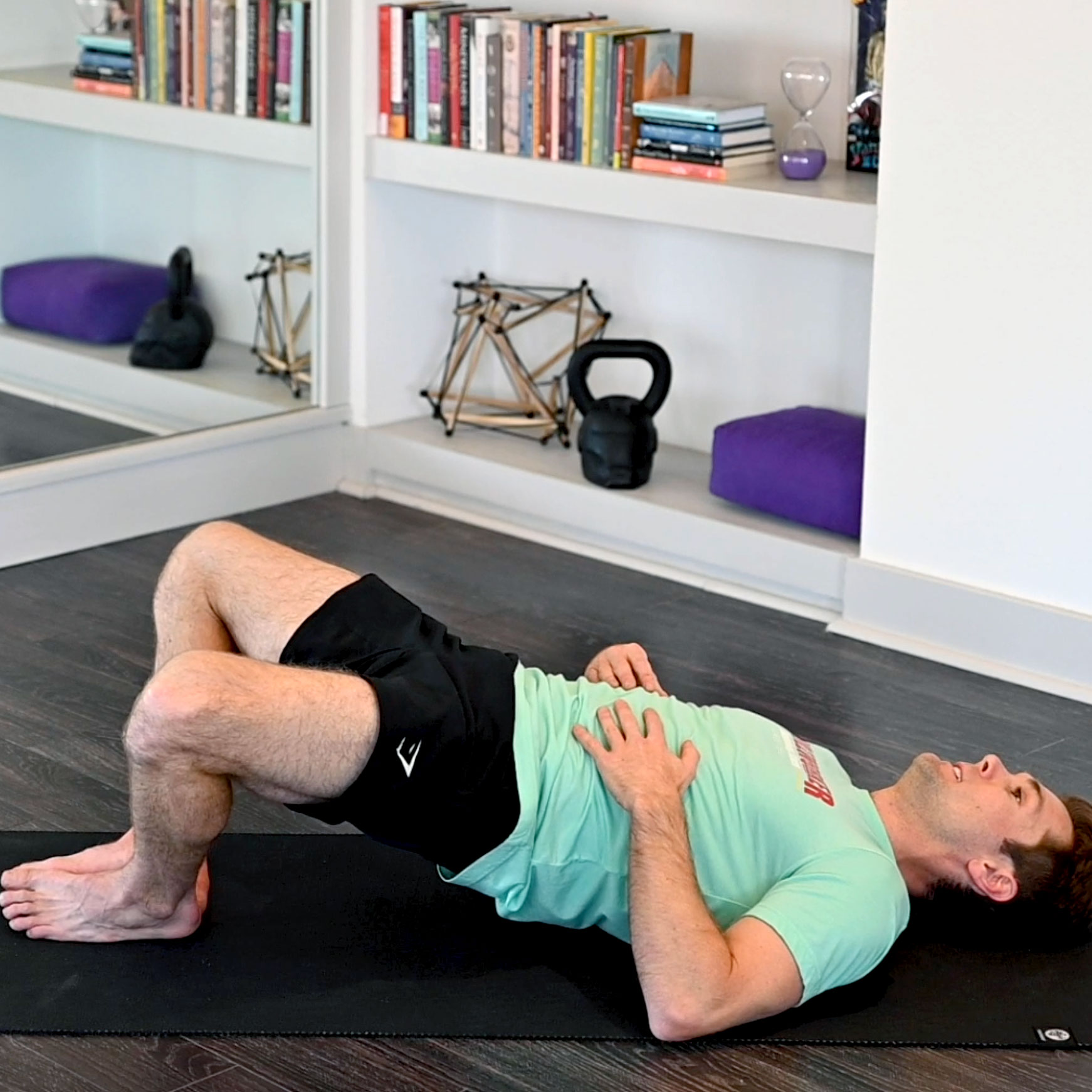 Frog Leg Hip Thrusters for a Tone Butt